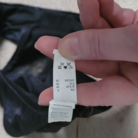 Bathing Suit - Picture 3 of 4